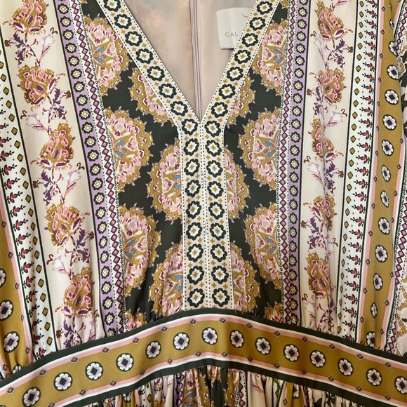 Gal Meets Glam collection pink midi dress, size 10. - Picture 2 of 3